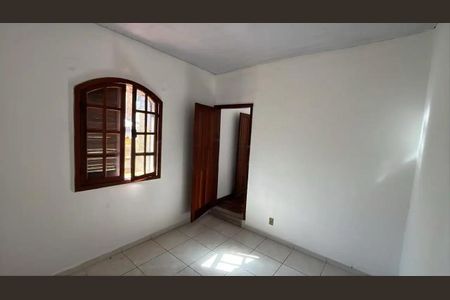 Casa para alugar com 2 quartos, 75m² em Carlos Prates, Belo Horizonte