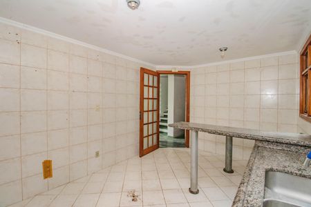 Casa para alugar com 216m², 5 quartos e 3 vagas Casa para alugar com 216m², 5 quartos e 3 vagasCozinha e Área de Serviço