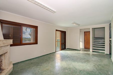 Sala de casa à venda com 5 quartos, 216m² em Morro Santana, Porto Alegre