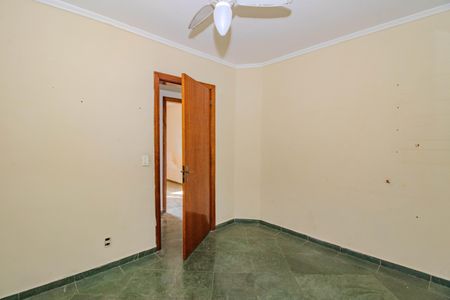 Casa para alugar com 216m², 5 quartos e 3 vagas Casa para alugar com 216m², 5 quartos e 3 vagasQuarto 4