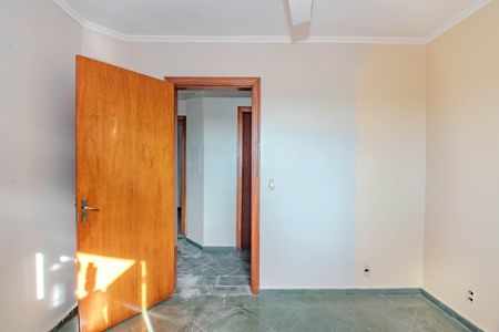 Casa para alugar com 216m², 5 quartos e 3 vagas Casa para alugar com 216m², 5 quartos e 3 vagasQuarto 3