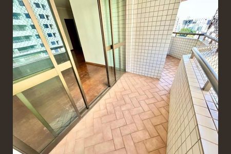 Apartamento à venda com 193m², 3 quartos e 2 vagasFoto 03