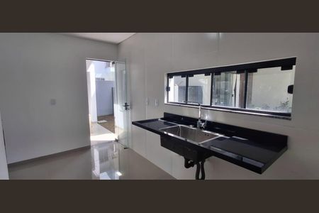 Casa de condomínio para alugar com 182m², 3 quartos e 1 vagaCozinha