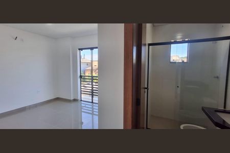 Casa de condomínio para alugar com 182m², 3 quartos e 1 vagaSala