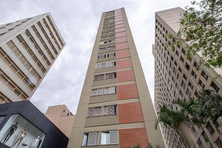 Apartamento para alugar com 90m², 2 quartos e 1 vaga Apartamento para alugar com 90m², 2 quartos e 1 vagaFachada
