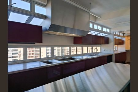 Apartamento à venda com 164m², 2 quartos e 1 vaga