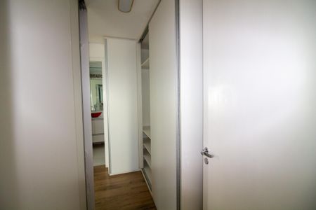 Apartamento para alugar com 123m², 3 quartos e 2 vagasCloset da suíte 2