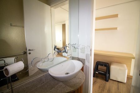 Apartamento para alugar com 123m², 3 quartos e 2 vagasLavabo