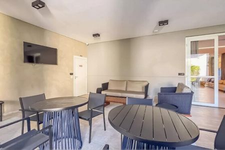 Apartamento à venda com 68m², 2 quartos e 1 vagaFoto 24