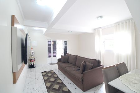 Sala de casa para alugar com 3 quartos, 200m² em Vila Sao Sebastiao, São Paulo