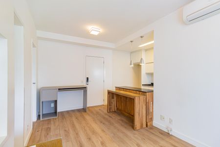 Sala/Cozinha de apartamento à venda com 1 quarto, 51m² em Vila Gertrudes, São Paulo