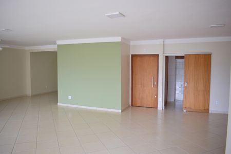 Apartamento para alugar com 200m², 5 quartos e 2 vagasSala