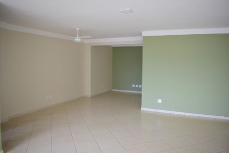 Apartamento para alugar com 200m², 5 quartos e 2 vagasSala