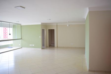 Apartamento para alugar com 200m², 5 quartos e 2 vagasSala