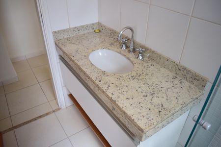 Apartamento para alugar com 200m², 5 quartos e 2 vagasBanheiro da Suíte 4