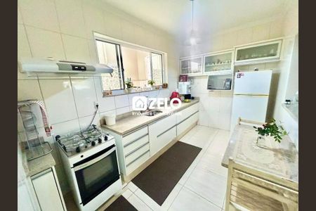 Casa à venda com 247m², 2 quartos e 2 vagasFoto 16