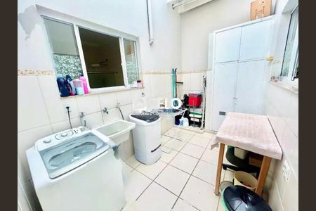 Casa à venda com 247m², 2 quartos e 2 vagasFoto 18
