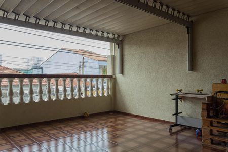 Casa à venda com 267m², 2 quartos e 2 vagas Casa à venda com 267m², 2 quartos e 2 vagasVaranda da Suíte 1
