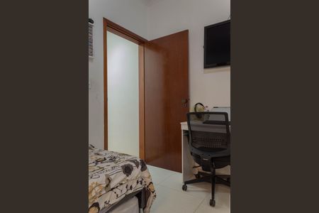 Casa à venda com 267m², 2 quartos e 2 vagas Casa à venda com 267m², 2 quartos e 2 vagasQuarto 1