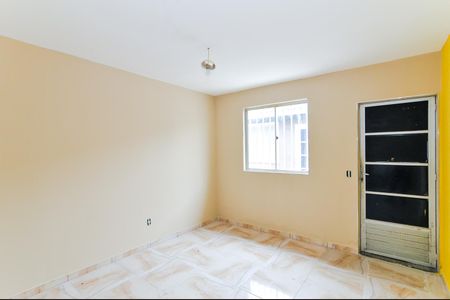 Sala de casa de condomínio para alugar com 2 quartos, 47m² em Vila Nova Bonsucesso, Guarulhos