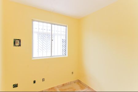 Quarto 2 de casa de condomínio para alugar com 2 quartos, 47m² em Vila Nova Bonsucesso, Guarulhos