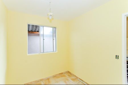 Casa de condomínio para alugar com 47m², 2 quartos e 1 vagaQuarto 1