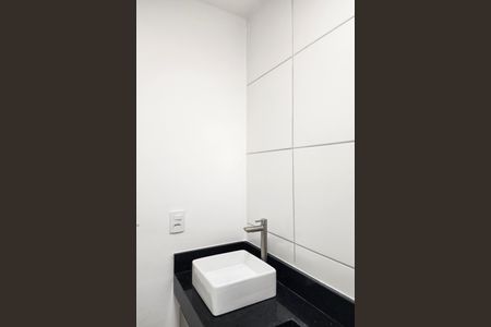 Apartamento para alugar com 43m², 2 quartos e sem vaga Apartamento para alugar com 43m², 2 quartos e sem vagaBanheiro