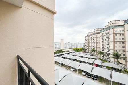 Apartamento para alugar com 63m², 2 quartos e 1 vaga Apartamento para alugar com 63m², 2 quartos e 1 vagaSacada