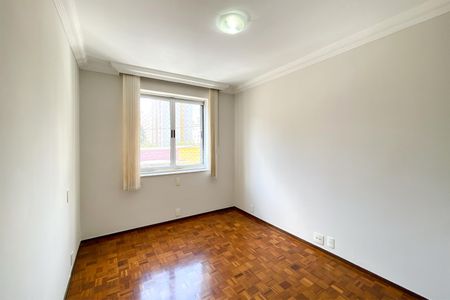 Quarto 2 de apartamento para alugar com 3 quartos, 235m² em Coracao de Jesus, Belo Horizonte