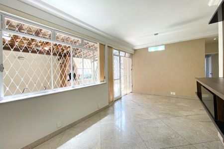 Sala de apartamento para alugar com 3 quartos, 235m² em Coracao de Jesus, Belo Horizonte