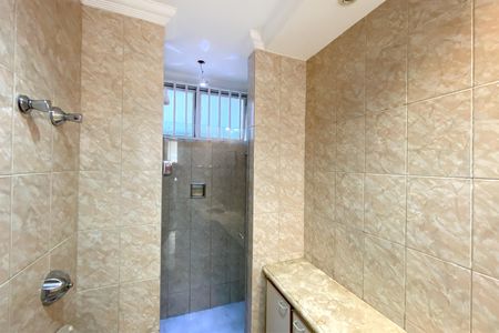 Apartamento para alugar com 235m², 3 quartos e 1 vagaBanheiro