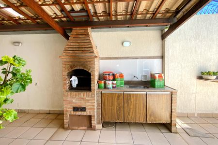 Apartamento para alugar com 235m², 3 quartos e 1 vagaChurrasqueira