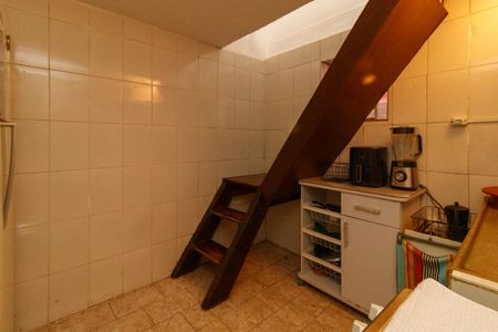 Casa à venda com 180m², 4 quartos e 4 vagasCasa 3