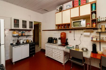 Casa à venda com 180m², 4 quartos e 4 vagasCasa 2