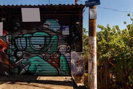 Casa à venda com 180m², 4 quartos e 4 vagasFachada