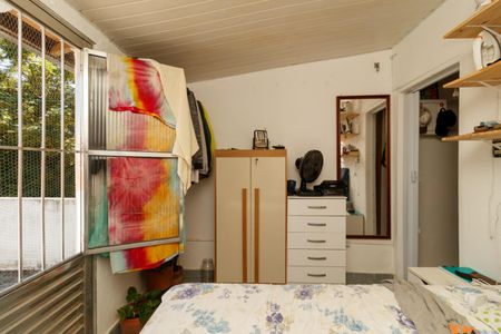 Casa à venda com 180m², 4 quartos e 4 vagasCasa 3