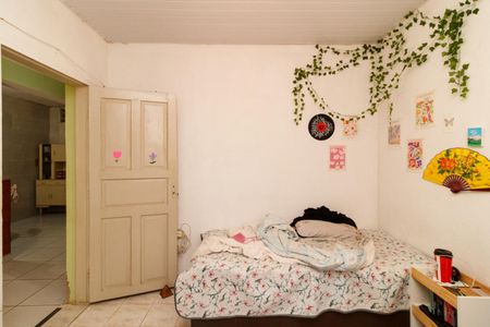 Casa à venda com 180m², 4 quartos e 4 vagasCasa 1
