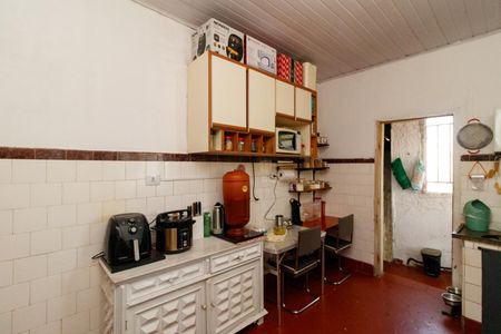 Casa à venda com 180m², 4 quartos e 4 vagasCasa 2