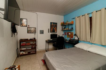 Casa à venda com 180m², 4 quartos e 4 vagasCasa 2