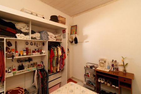 Casa à venda com 180m², 4 quartos e 4 vagasCasa 3