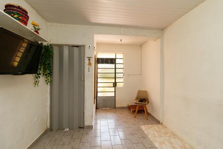 Casa à venda com 180m², 4 quartos e 4 vagasCasa 2