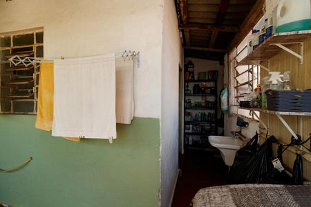 Casa à venda com 180m², 4 quartos e 4 vagasCasa 2