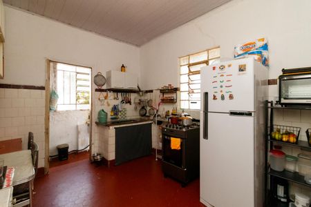 Casa à venda com 180m², 4 quartos e 4 vagasCasa 2