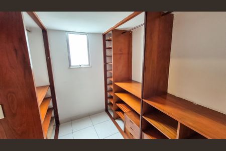 Apartamento para alugar com 100m², 1 quarto e sem vagaCloset
