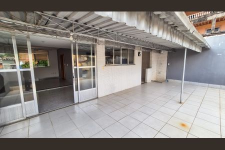 Apartamento para alugar com 100m², 1 quarto e sem vagaÁrea comum