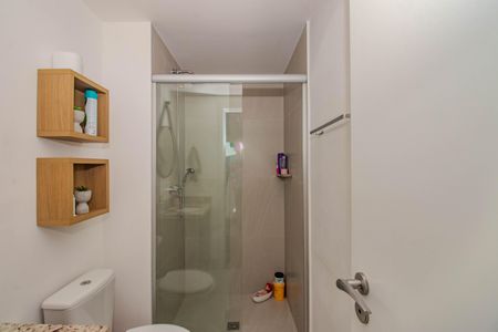 Apartamento para alugar com 67m², 2 quartos e 1 vaga Apartamento para alugar com 67m², 2 quartos e 1 vagaBanheiro Social