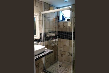 Apartamento à venda com 70m², 2 quartos e 2 vagasBanheiro