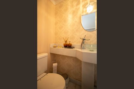 Apartamento para alugar com 145m², 3 quartos e 3 vagasLavabo