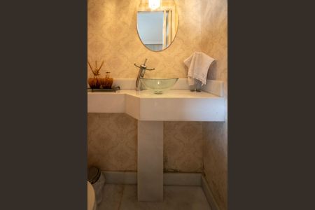 Apartamento para alugar com 145m², 3 quartos e 3 vagasLavabo