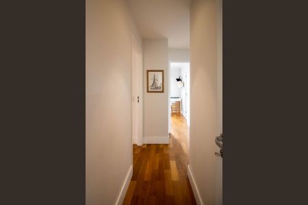 Apartamento para alugar com 145m², 3 quartos e 3 vagasCorredor 